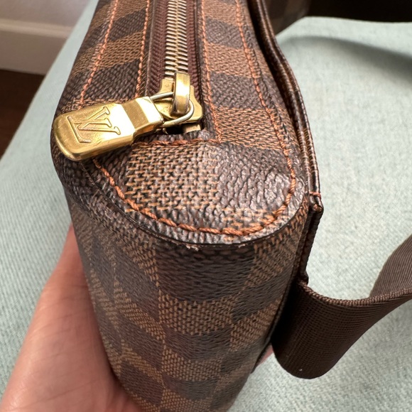 Louis Vuitton Geronimo Bag - Picture 8 of 13